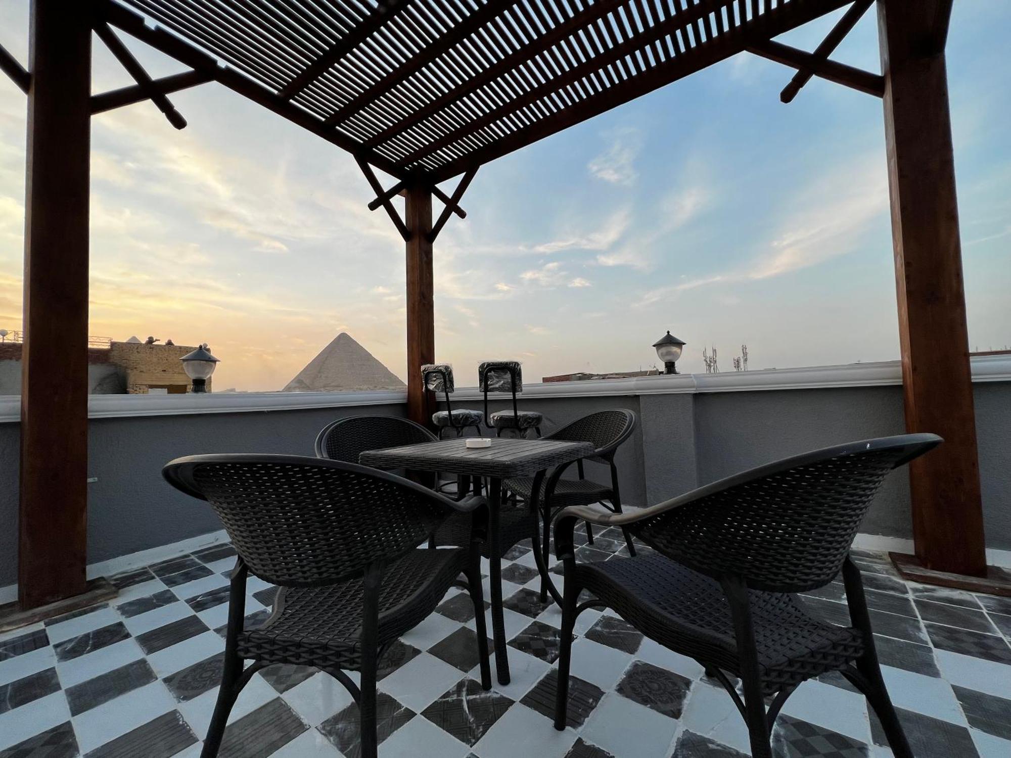 Pyramids Gate Hotel Kafret el-Gabal Buitenkant foto