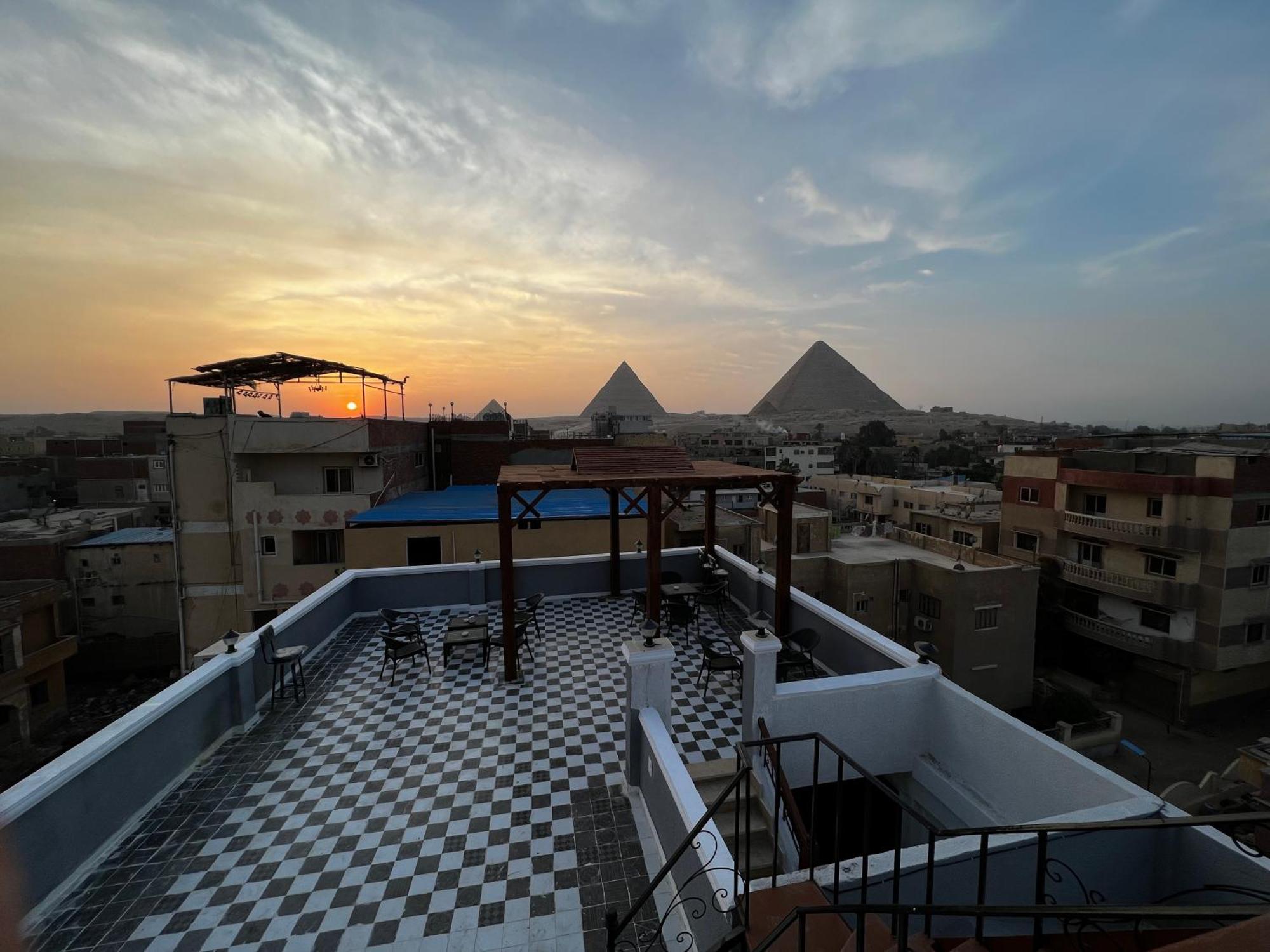 Pyramids Gate Hotel Kafret el-Gabal Buitenkant foto