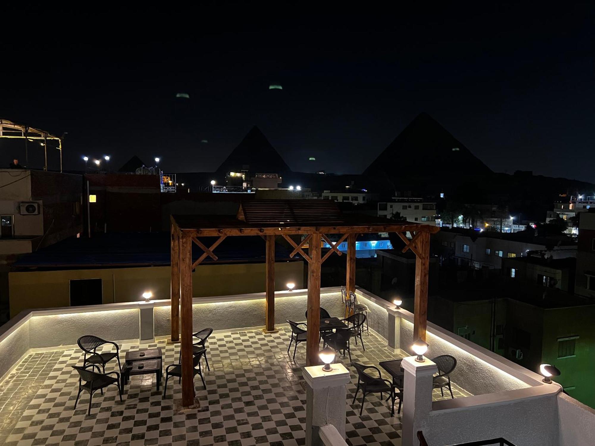 Pyramids Gate Hotel Kafret el-Gabal Buitenkant foto