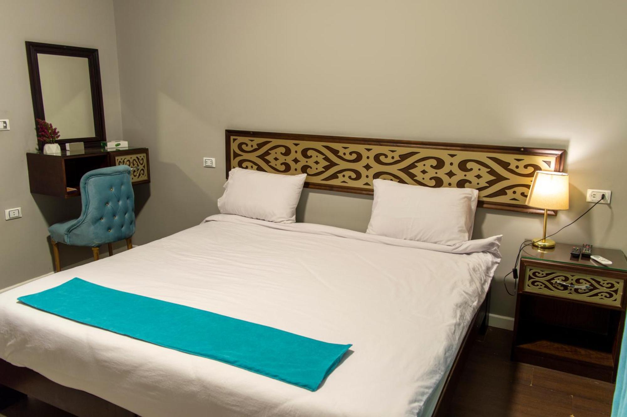 Pyramids Gate Hotel Kafret el-Gabal Buitenkant foto